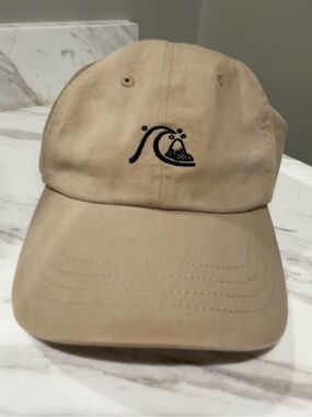 Quiksilver Mens Tan Cotton Canvas Adjustable Dad Hat Baseball Cap Embroidered